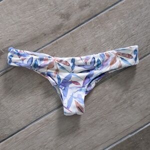 Midori XS bikini bottom